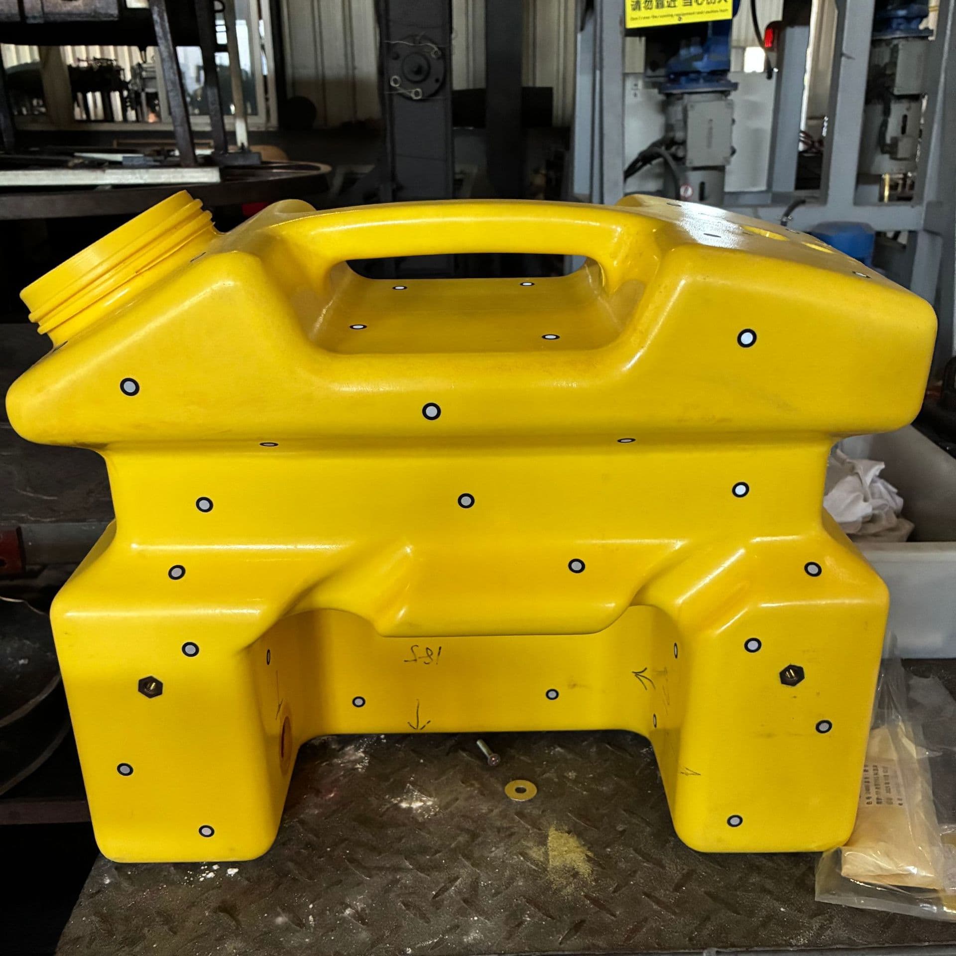 Jinborui Rotationally Molded Custom Fuel Tanks Suitable for Various Vehicle Models