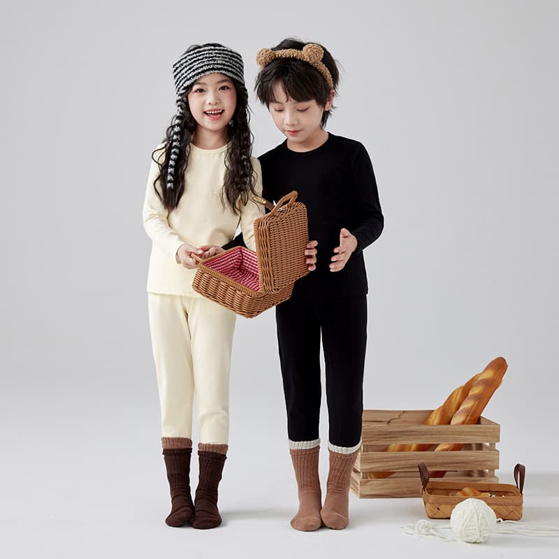 Autumn/Winter Children's Thermal Set Solid Color Cotton Lycra Long Sleeve Top and Pants Sleepwear Homewear for Boys and Girls
