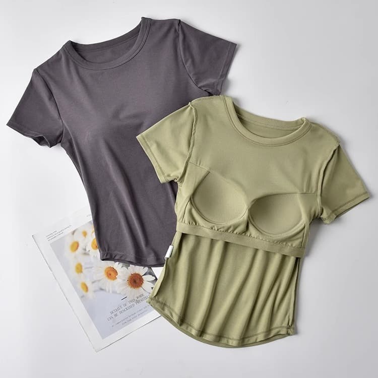 Women's short-sleeved t-shirt with padded bra, summer base layer, versatile solid color round neck top, braless yoga wear, suitable for summer wear.