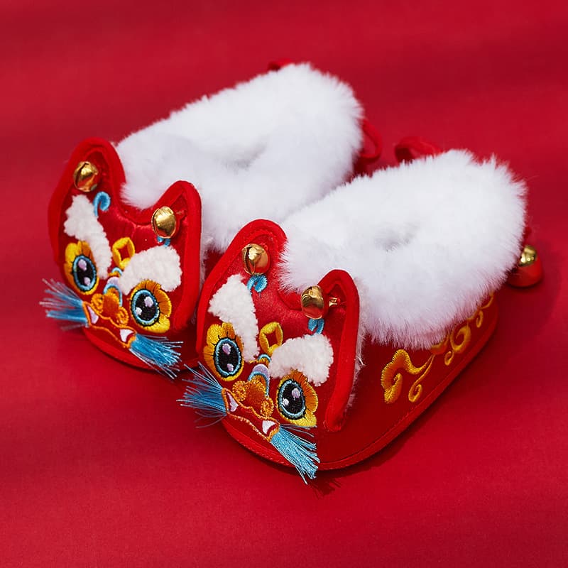 Tiger Head Shoes for Babies - 1 Month, 100 Days, and 1 Years - Soft-Soled Infant Dragon Shoes - Embroidered Cotton Shoes - Autumn/Winter HTX091