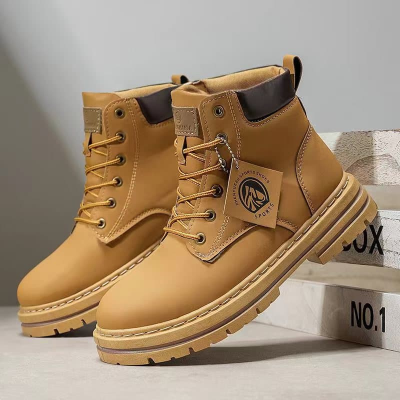 Men's Leather Boots Fashionable Casual Lace-up Ankle Boots Handmade Natural Wax Comfortable Breathable Inner Lining