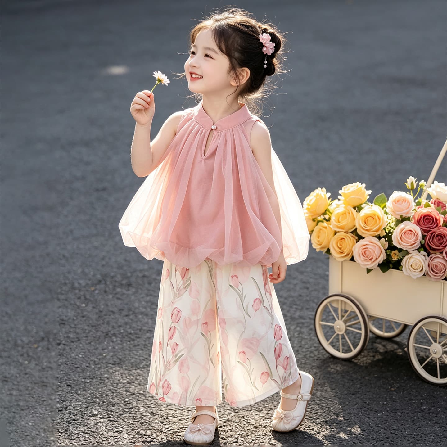 Girls Korean style halterneck suit 2026 new style baby girl fashionable summer children's summer wide-leg pants two-piece set trendy