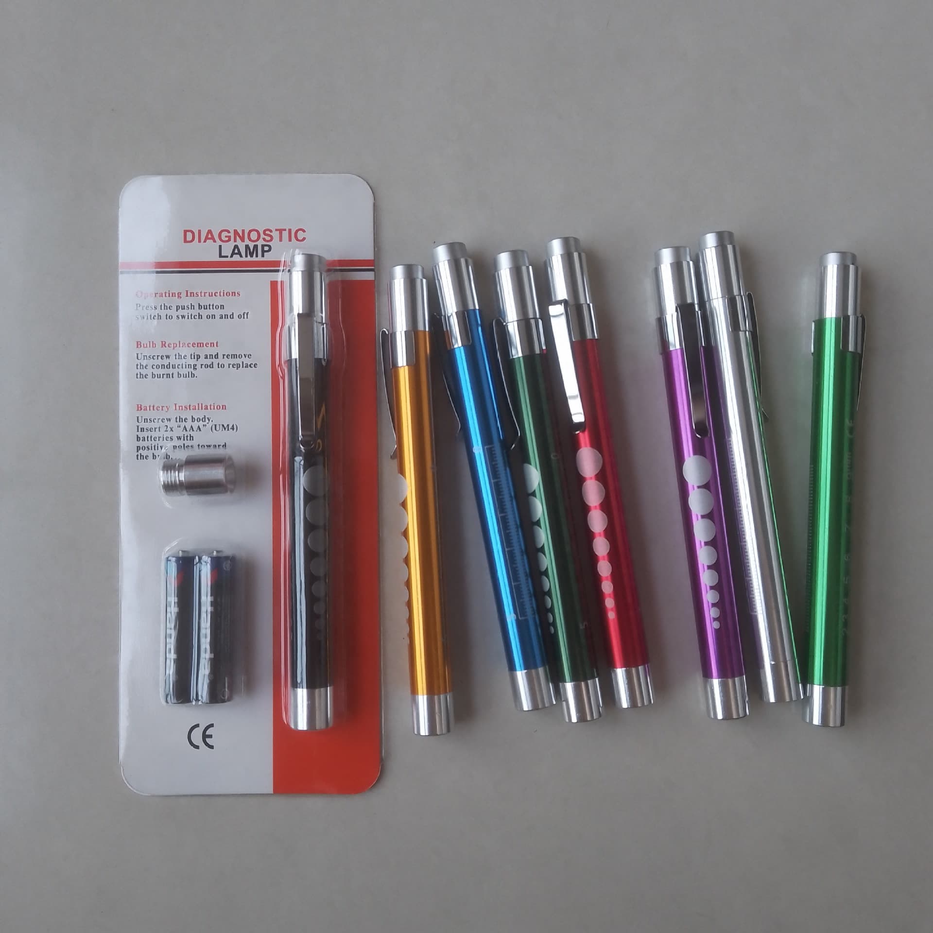 Card Pack Pen-Style Flashlight Dual Light Source White and Yellow LED Medical Pen Light Examination Flashlight