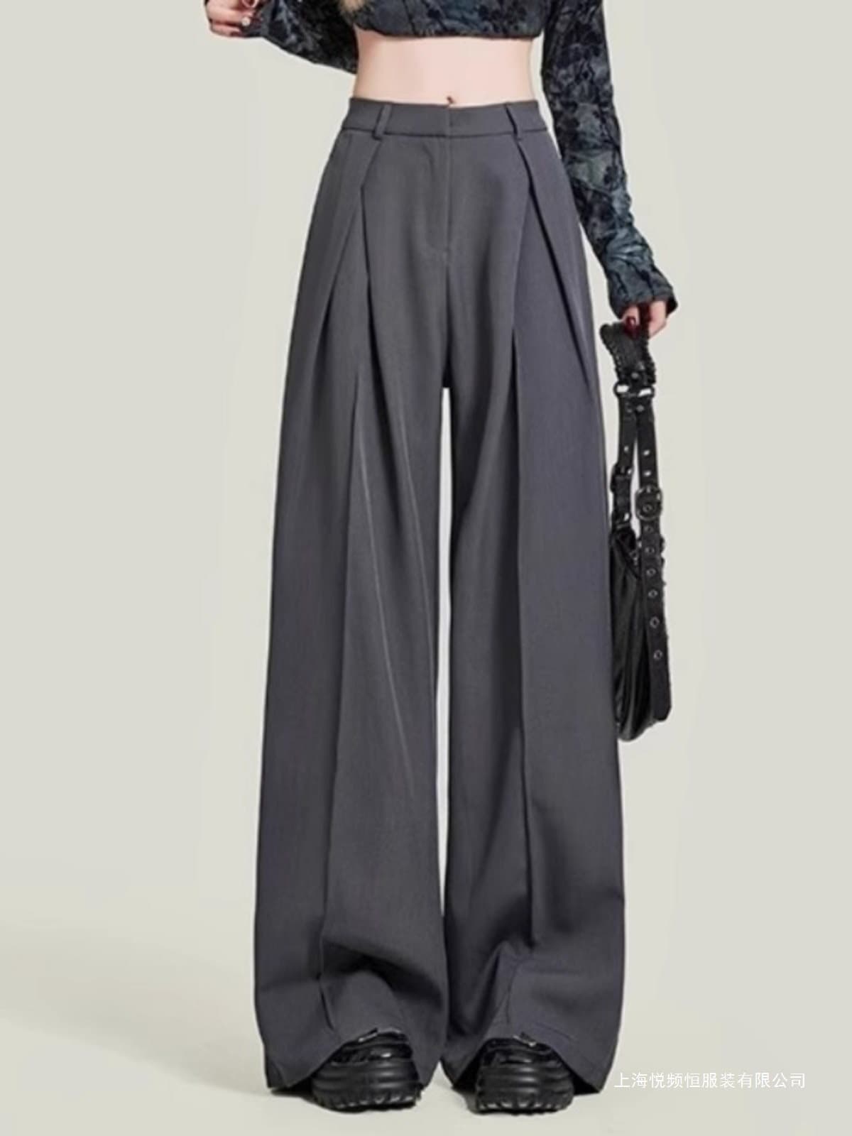 Gray pleated wide-leg suit pants for women, large size, autumn, plus-size high-waist loose slimming drape floor-length casual pants.