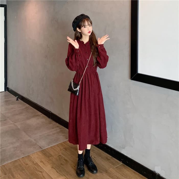 Minimalist Retro Women's Dress for Autumn/Winter, Premium Unique Waist-Slimming A-Line Slip Dress, Knee-Length Long Dress with Inner Layer