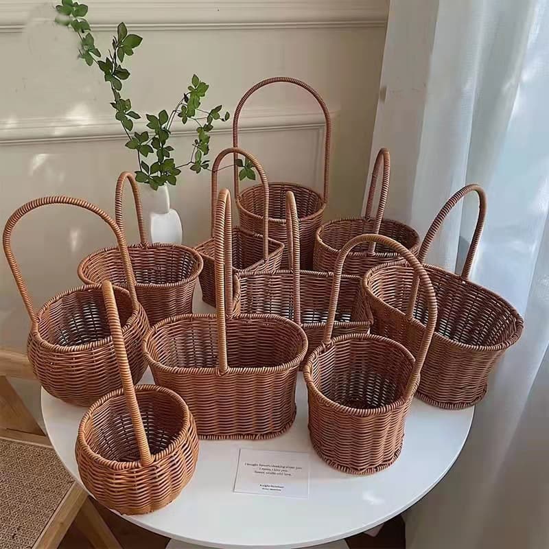 Woven Basket Gift Bamboo Basket Handheld Flower Basket Rattan Dried Flower Plastic Basket Handmade Small Flower Basket