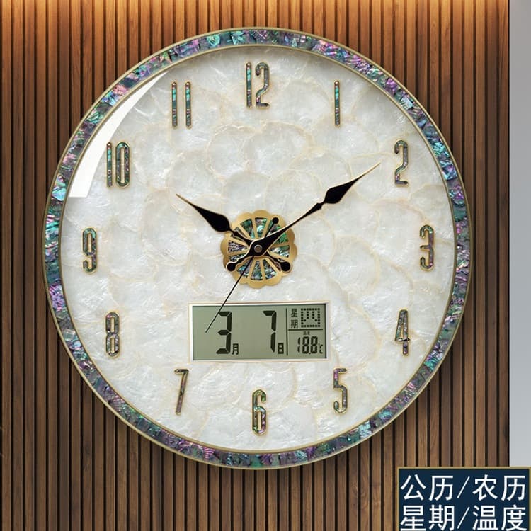 New Chinese Style Round Wall Clock with Night Glow, Modern Minimalist Luxury Wall Clock for Living Room, Radio-Controlled Auto Time Sync, Shell Clock