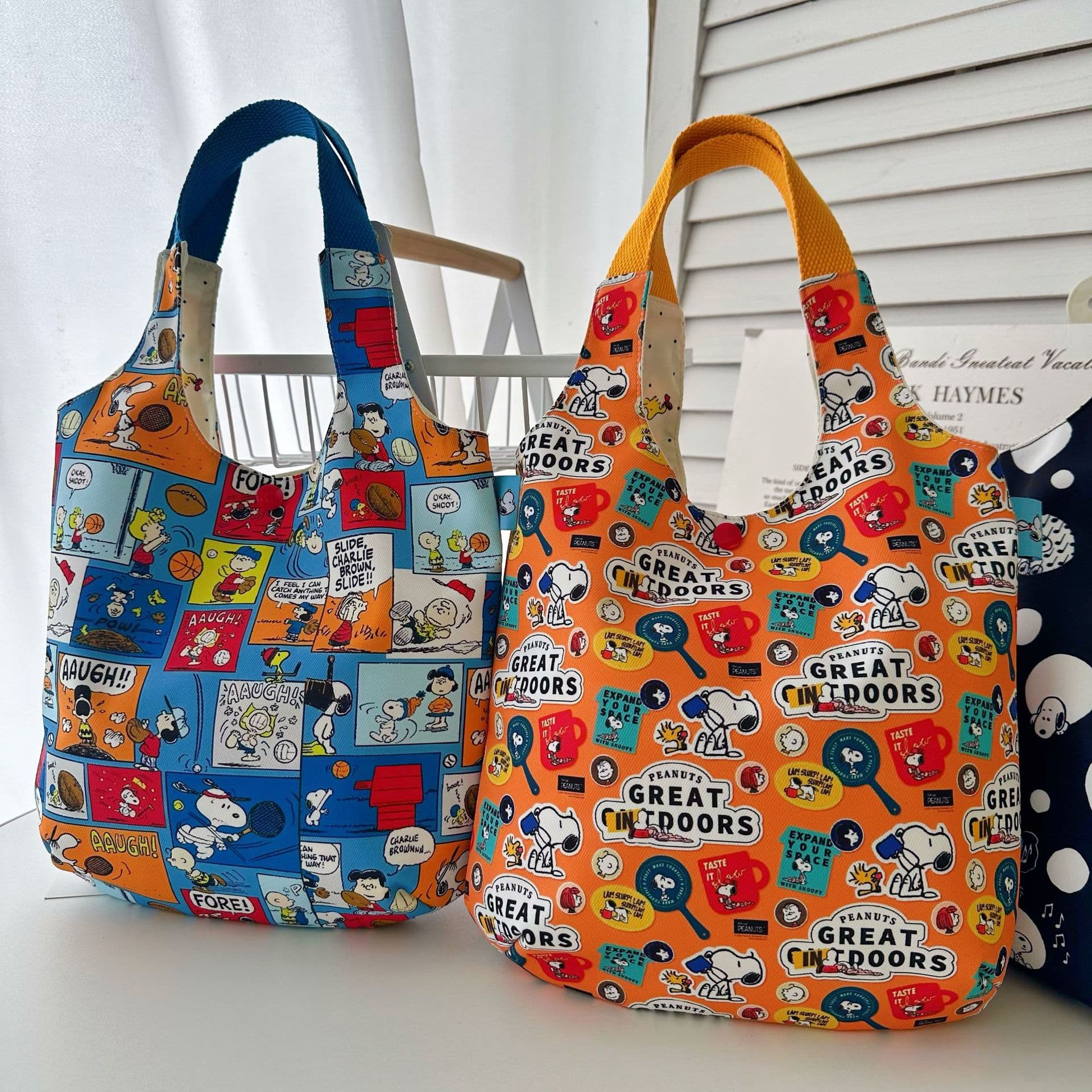 Vintage Handmade KT Handbag Vest Tote Bag Strolling Bag Polka Dot Strawberry Hello Kitty Handbag Wholesale