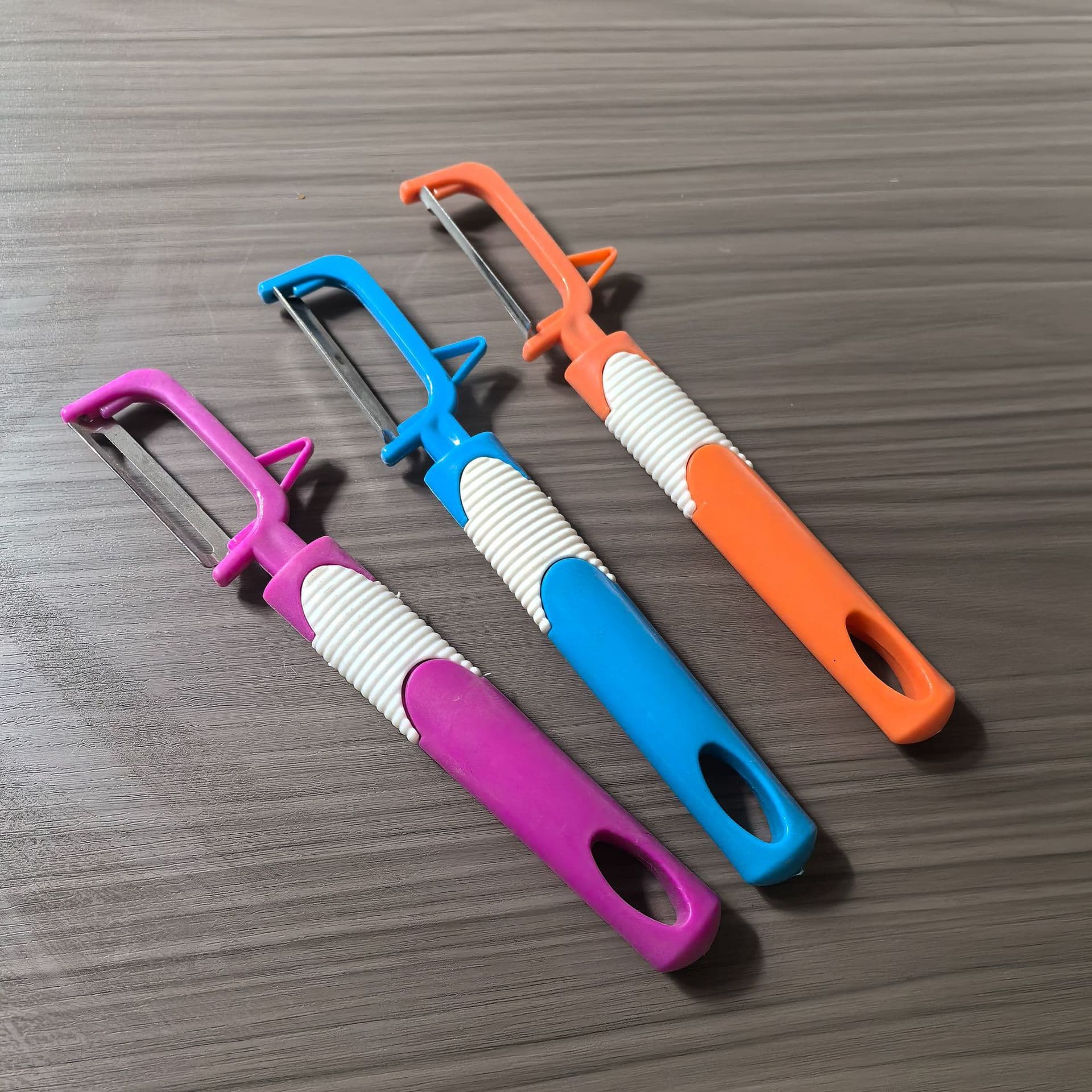 Peeler Plastic Peeling Knife Melon and Fruit Peeler Fruit Peeling Knife Candy Potato Peeling Knife