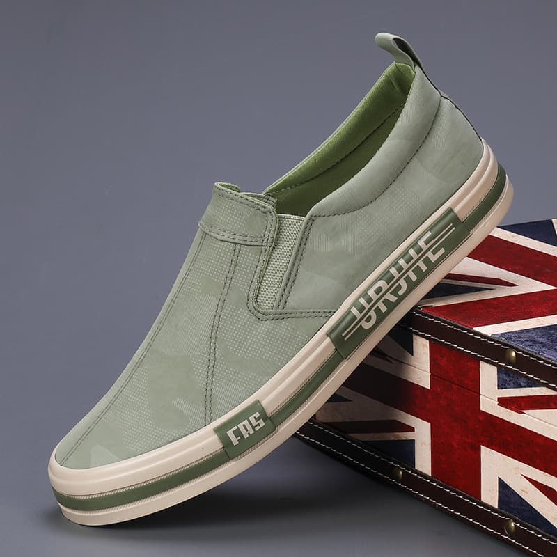 2026 Autumn New Men's Shoes Korean Style Breathable Casual Shoes Slip-On Canvas Shoes Flat Sneakers Low-Top Trendy Shoes