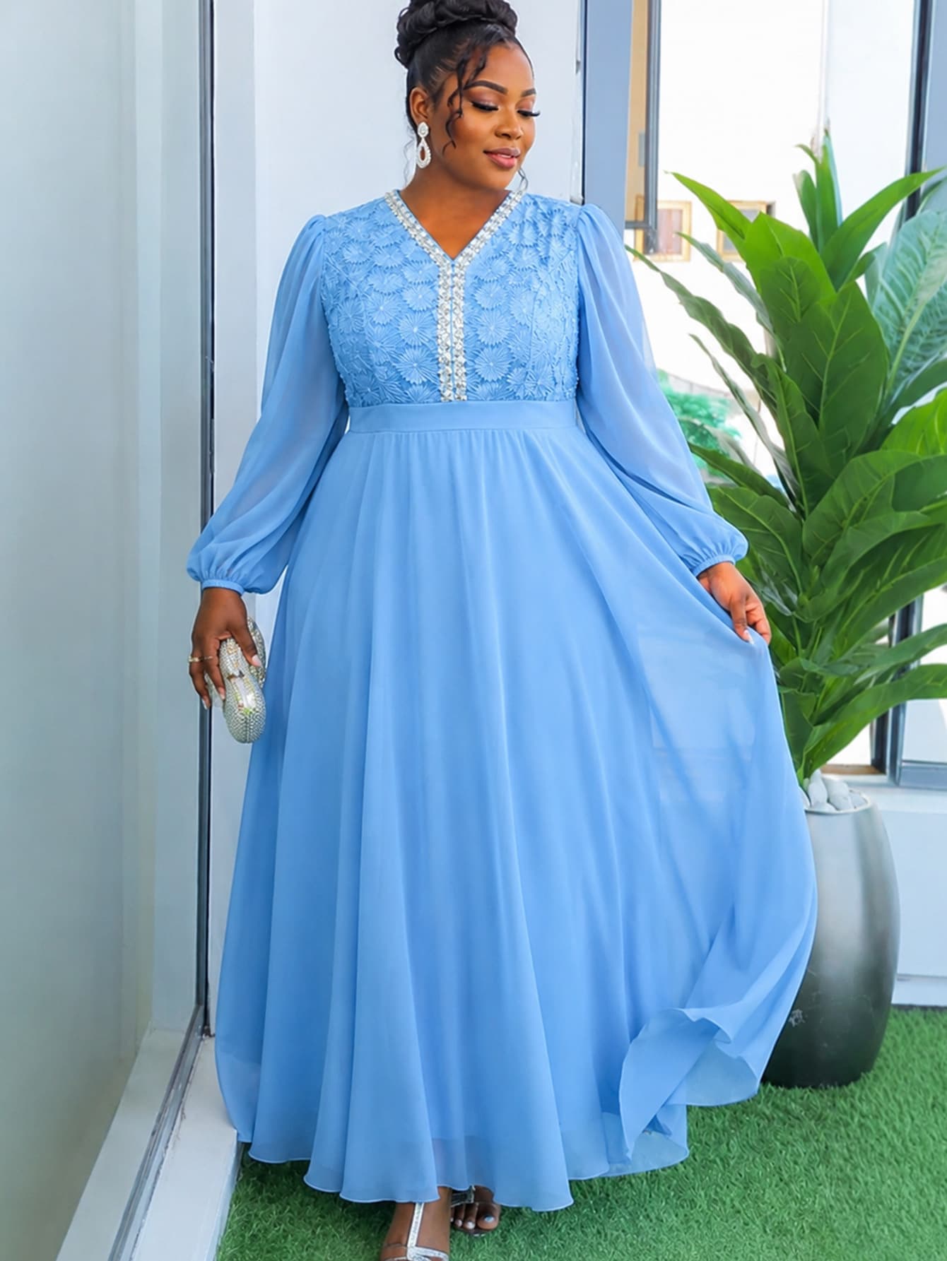 Plus Size Women's White Lace Patchwork Chiffon Dress V-Neck Lantern Sleeve Waist-Cinching Slimming Wedding Gown