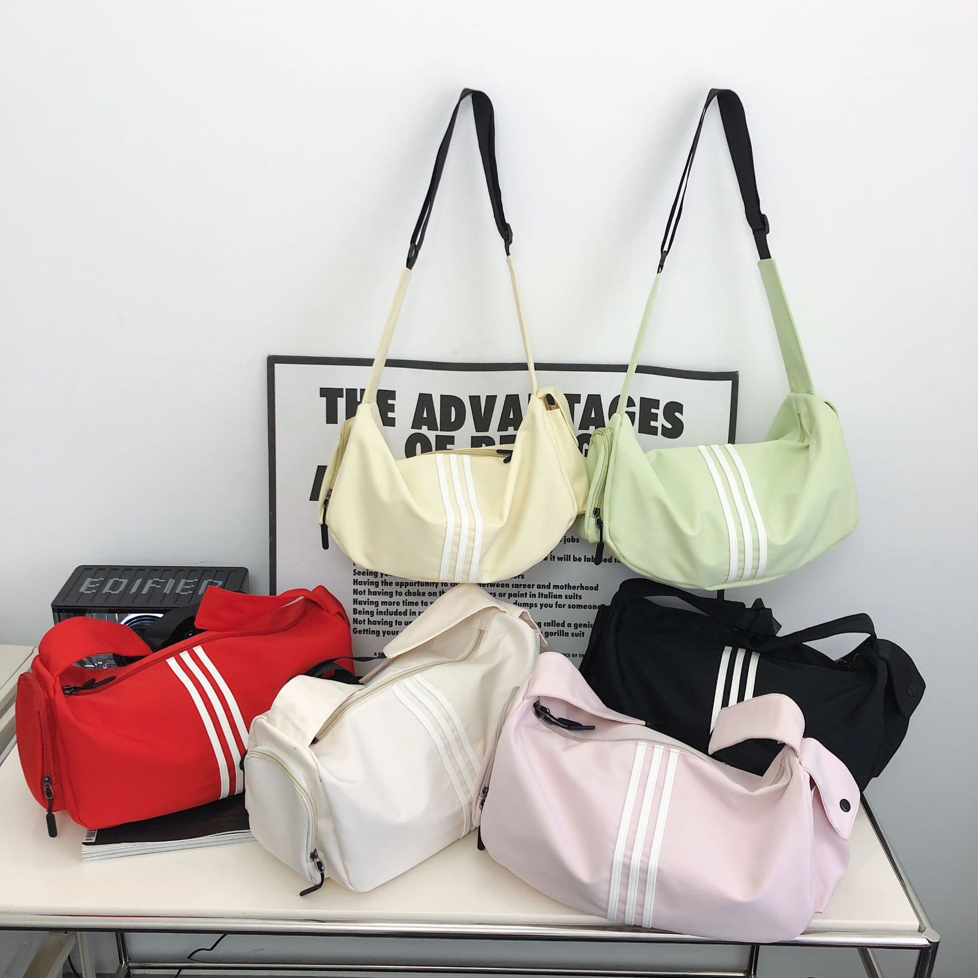2023 New Style Sports Yoga Fitness Bag for Women, Casual Lightweight Storage Crossbody Bag, Large Capacity Student Travel Bag