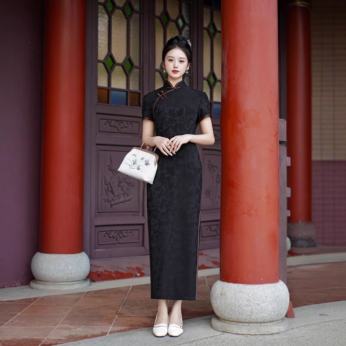 2026 Spring/Summer New Cheongsam Long Dress, Elegant Black Chinese Style Dress, Cheap Performance Costume Wholesale Short Sleeve