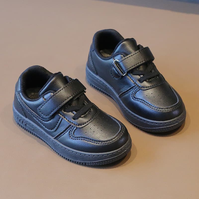 Children's Sports Shoes 2026 Spring/Autumn New Style Boys' Casual Shoes Export Black Girls' Skate Shoes Soft Sole Baby Shoes Single