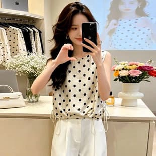 Fashion Design Polka Dot Round Neck Sleeveless Blouse for Women 2026 Summer New Stylish Slimming Age-Defying Versatile Top