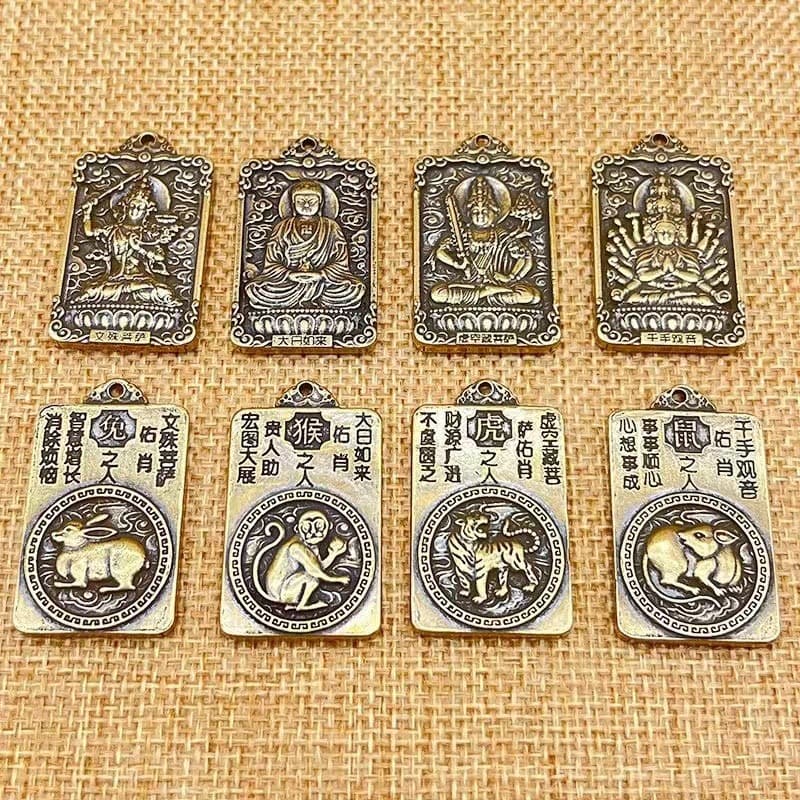 Pure brass one side Chinese zodiac, one side eight guardian amulets car keychain pendant accessories wholesale