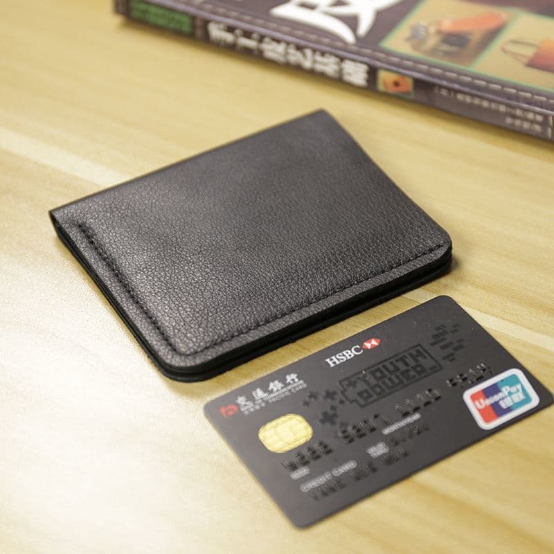 Vintage Ultra-Thin Mini Wallet for Men, Short Style, Genuine Leather Texture Clip, Vertical Design for Young Men, Soft