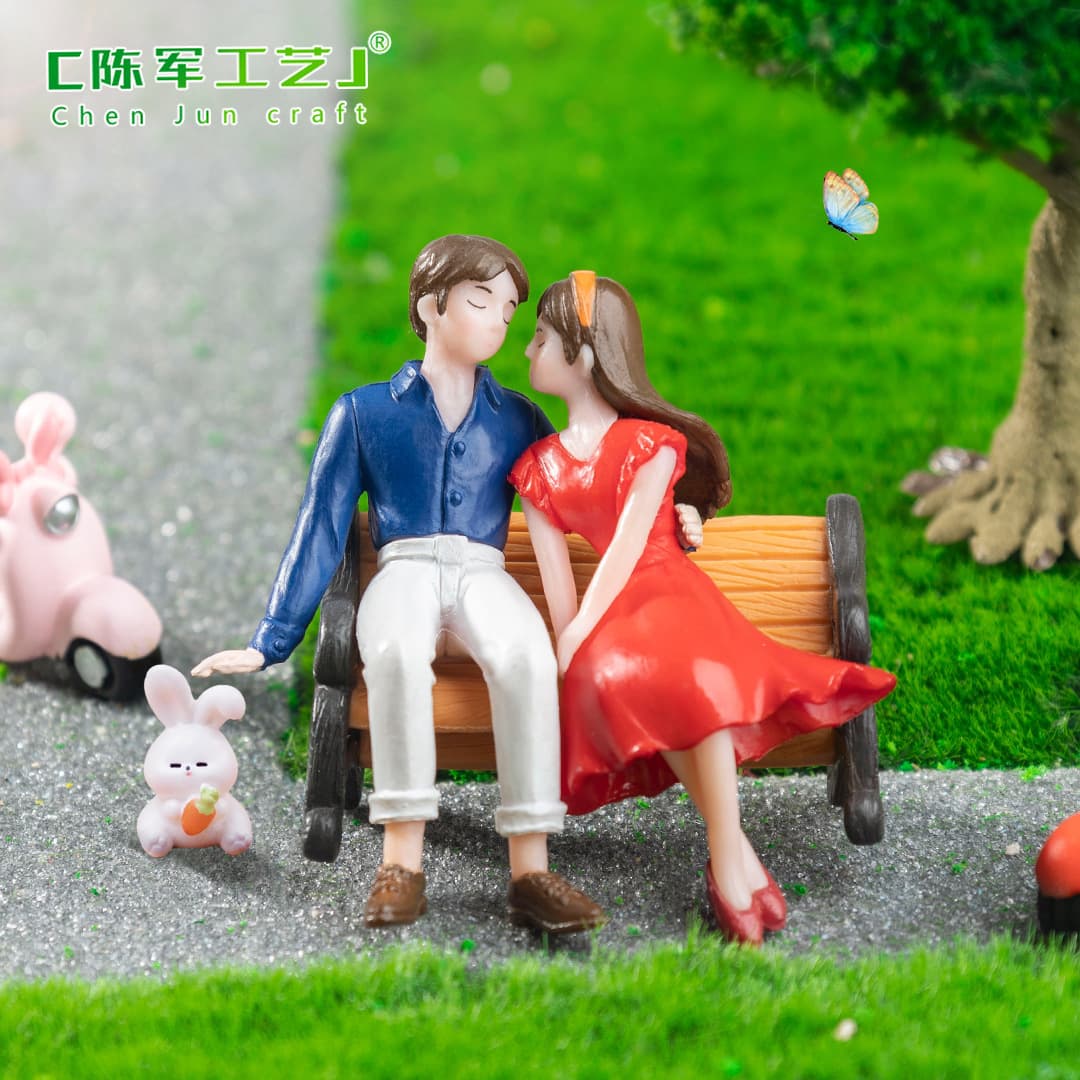 Micro landscape creative stool kissing couple doll diy decoration accessories mini car desktop small ornaments