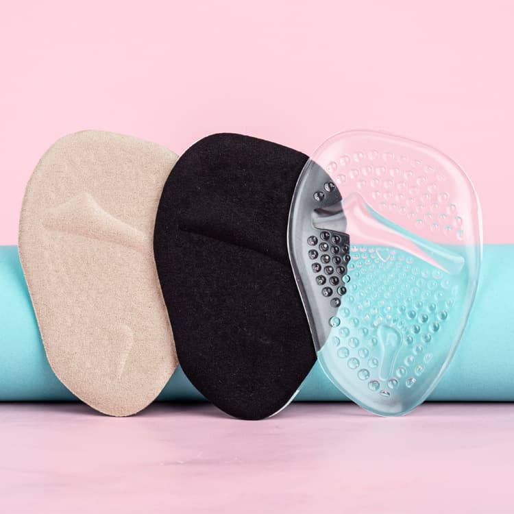High heel anti-pain pad, transparent silicone, non-slip, massage forefoot pad, half-size pad, thickened arch support pad, breathable and shock-absorbing.