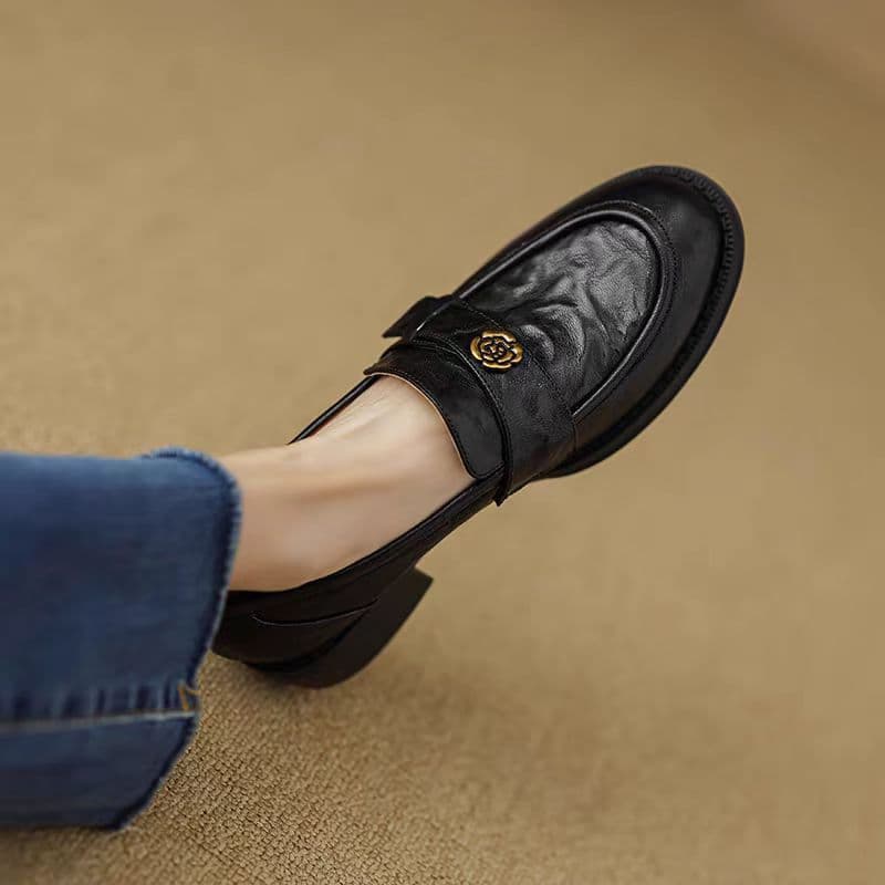 Retro Gold Buckle Loafers Slip-On 2024 Spring New French Camellia Versatile British Women's Flats