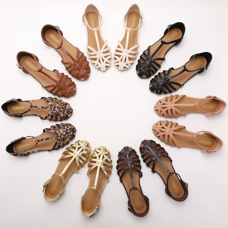Plus Size Summer Bohemian Vintage One-Strap Buckle Closed-Toe Woven Sandals for Women, Flat Low Heel Hollow Roman Shoes