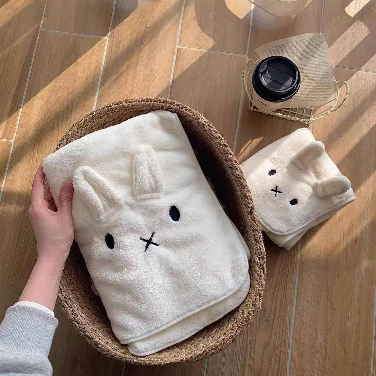 Miffy Rabbit Coral Velvet Bath Towel Set Cute Home Water-Absorbent Quick-drying Non-linting Three-piece Towel Set
