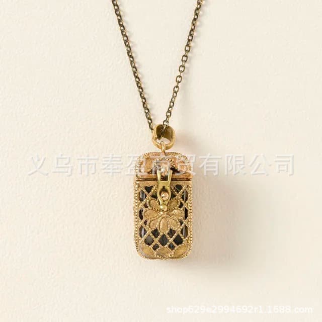Cross-border New Arrival Amazon Creative Best-selling Tiny Tarot Deck Necklace Mini Tarot Card Necklace