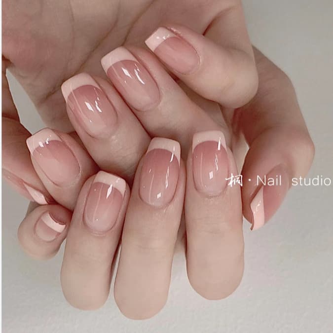 Handmade Wearable Ballet Short Gradient French Nail Art Full Set Starry Sky Pattern Nail Tips Easy to Apply for Everyone