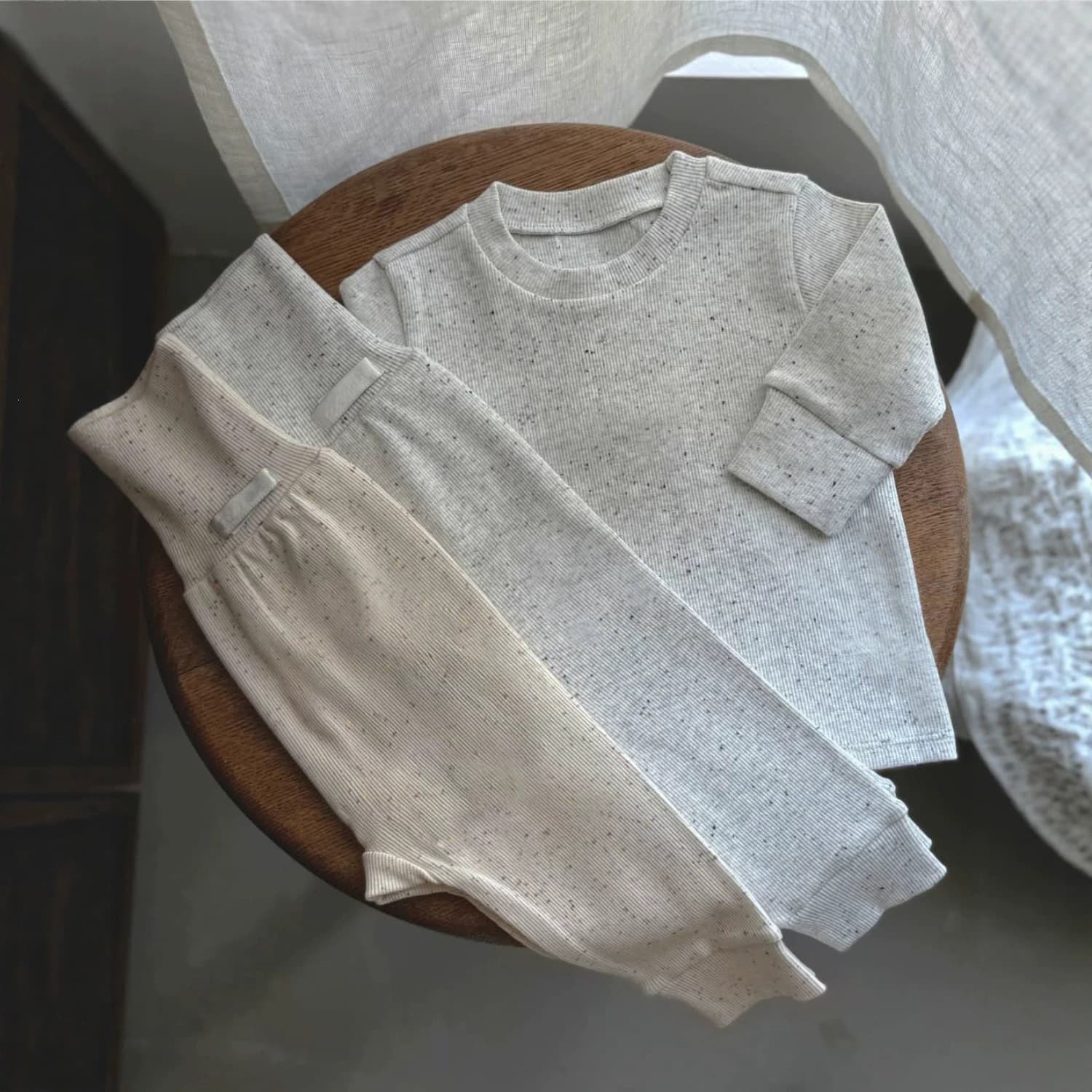 Autumn children's round neck long-sleeved tops + high-waisted belly pants set baby large PP pants home clothes two-piece set