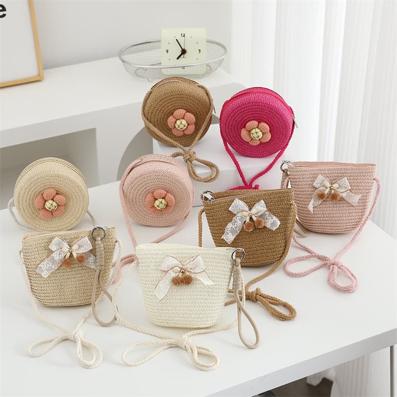 Children's Cute Straw Woven Bag for Girls, Small Backpack, Crossbody, Beach Bag, Flower Mini Coin Purse