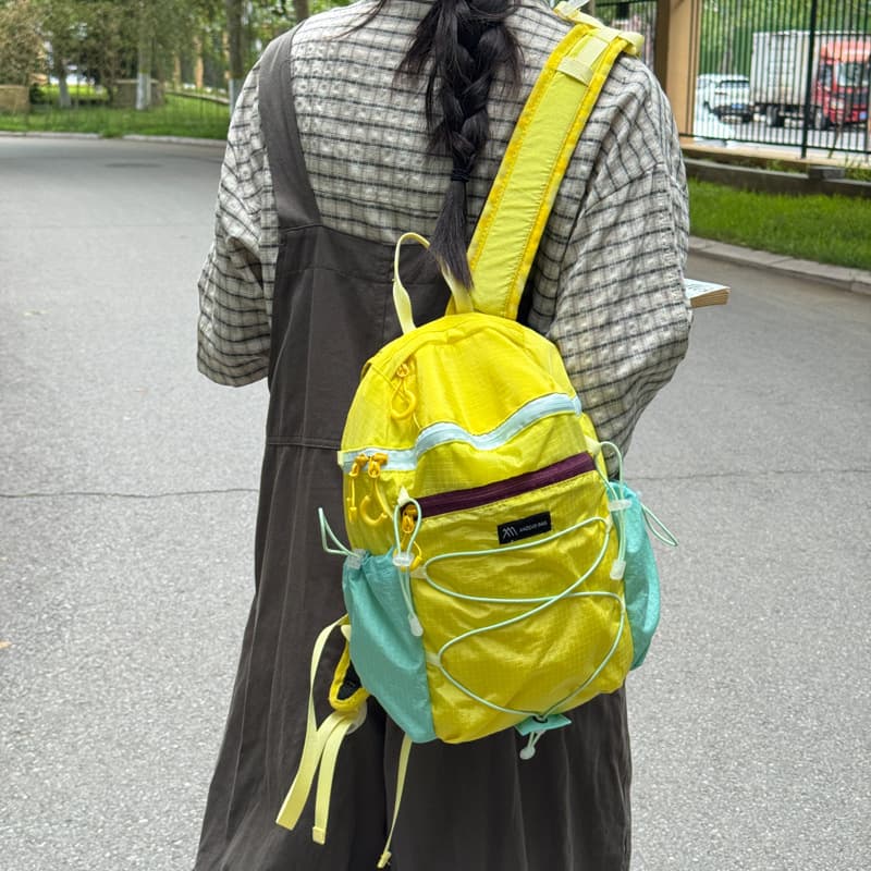 Lightweight Contrast Color Hiking Backpack Foldable Waterproof Nylon Backpack for Outdoor Trekking Camping Light Travel Backpack