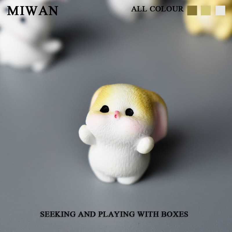 Bored! Set up a bunch of greedy little bunnies. Cute desktop ornaments and creative gifts.
