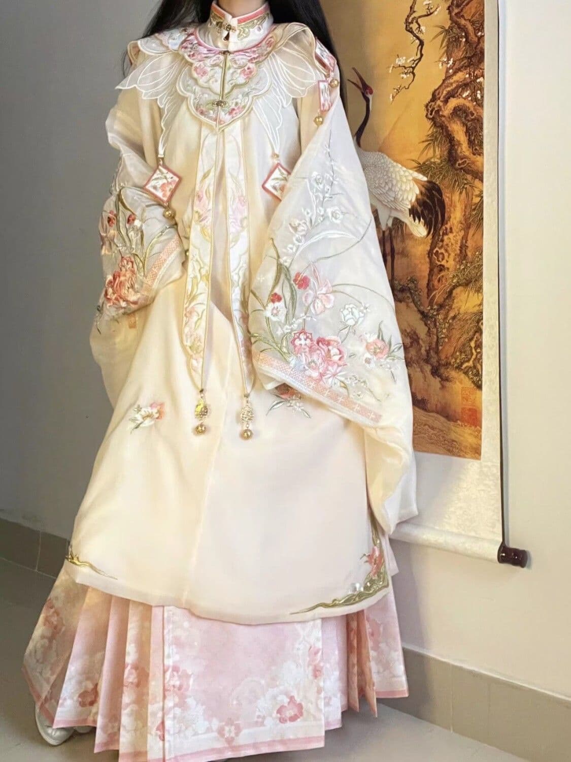 New Ming Dynasty Hanfu [Flower Cluster Crisp] Original Hanfu Women's Horse-Face Skirt Heavy Embroidery Cloud Shoulder Stand Collar Spring Autumn Style