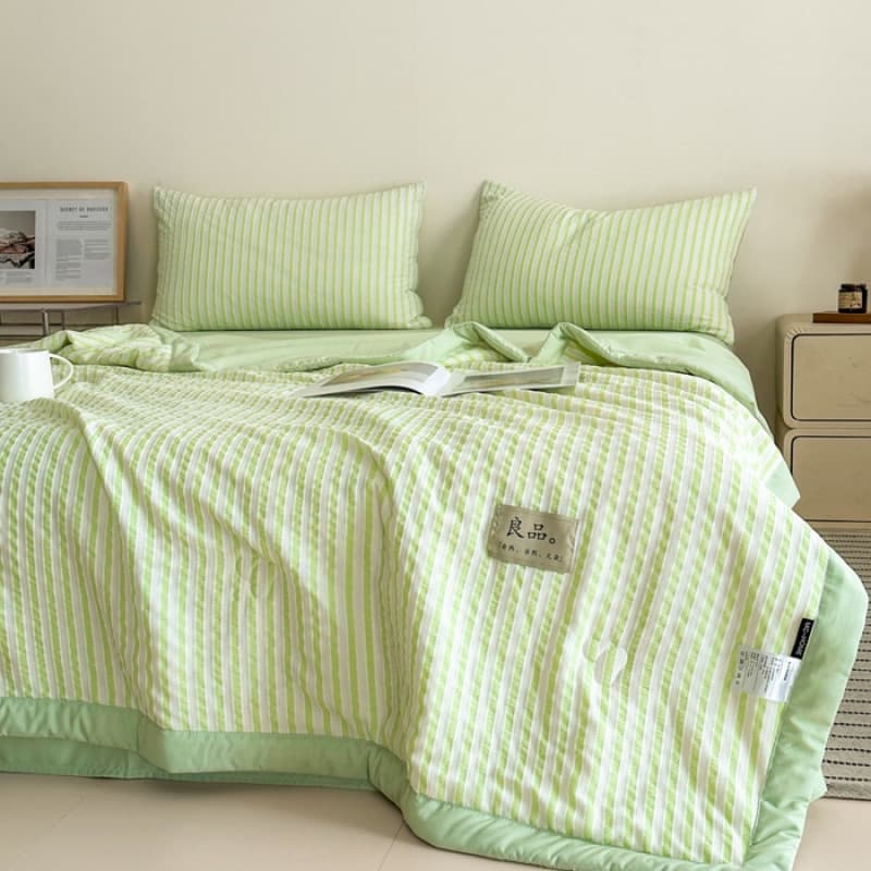 Manufacturer Home Textile Factory 2025 Spring/Summer New Rainbow Stripe Jacquard Summer Quilt, Air Conditioning Quilt Four-Piece Set