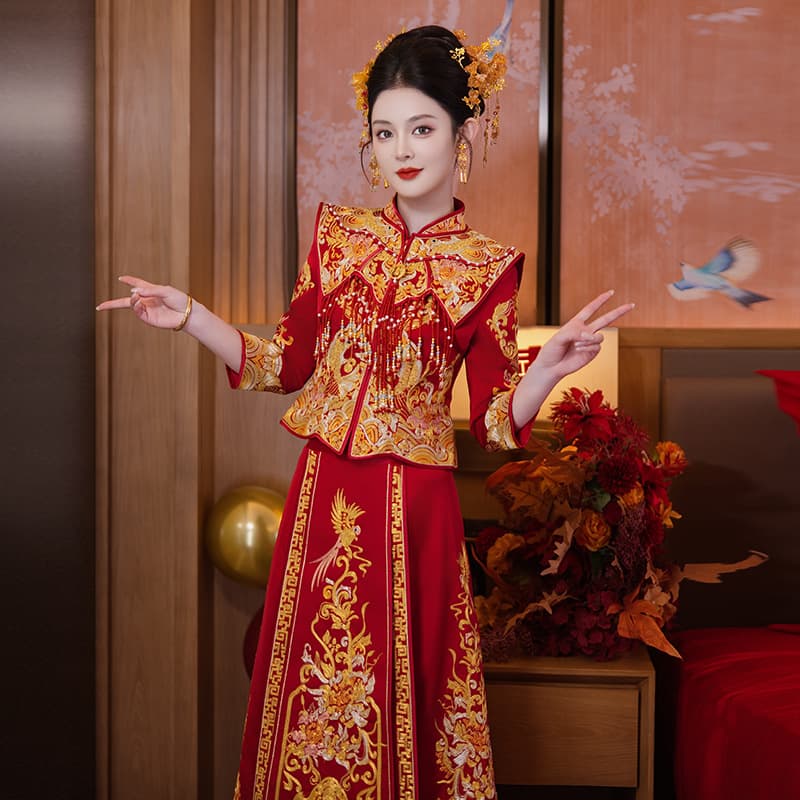2025 Winter New Style Xiuhe Dress for Petite Women, Dragon and Phoenix Gown, New Chinese Style Wedding Attire