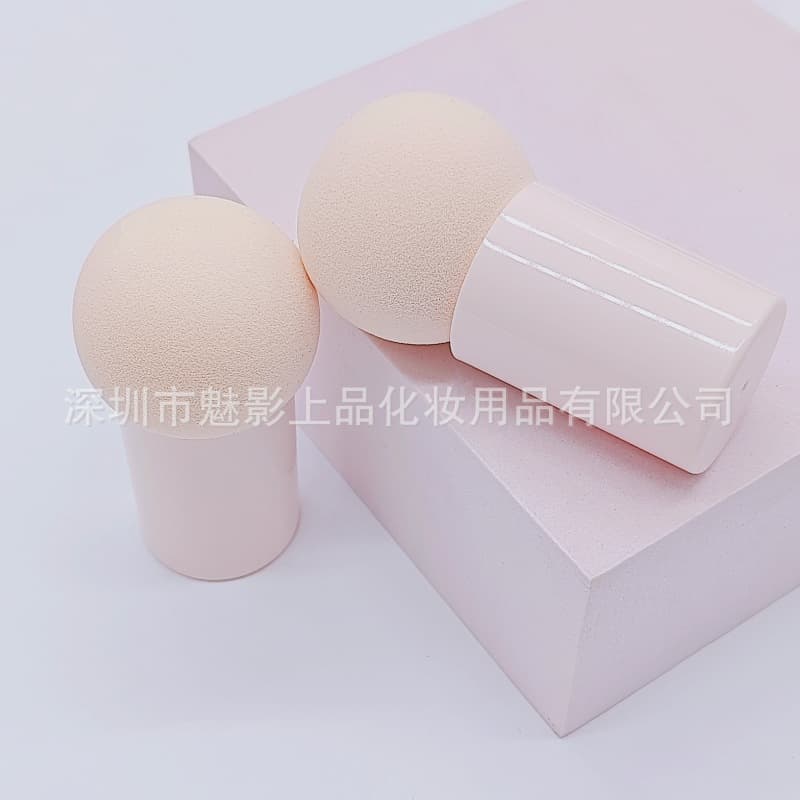 New products are online! Extra large sponge blending brush, big mushroom shape cute makeup brush, big steamed bun blending brush