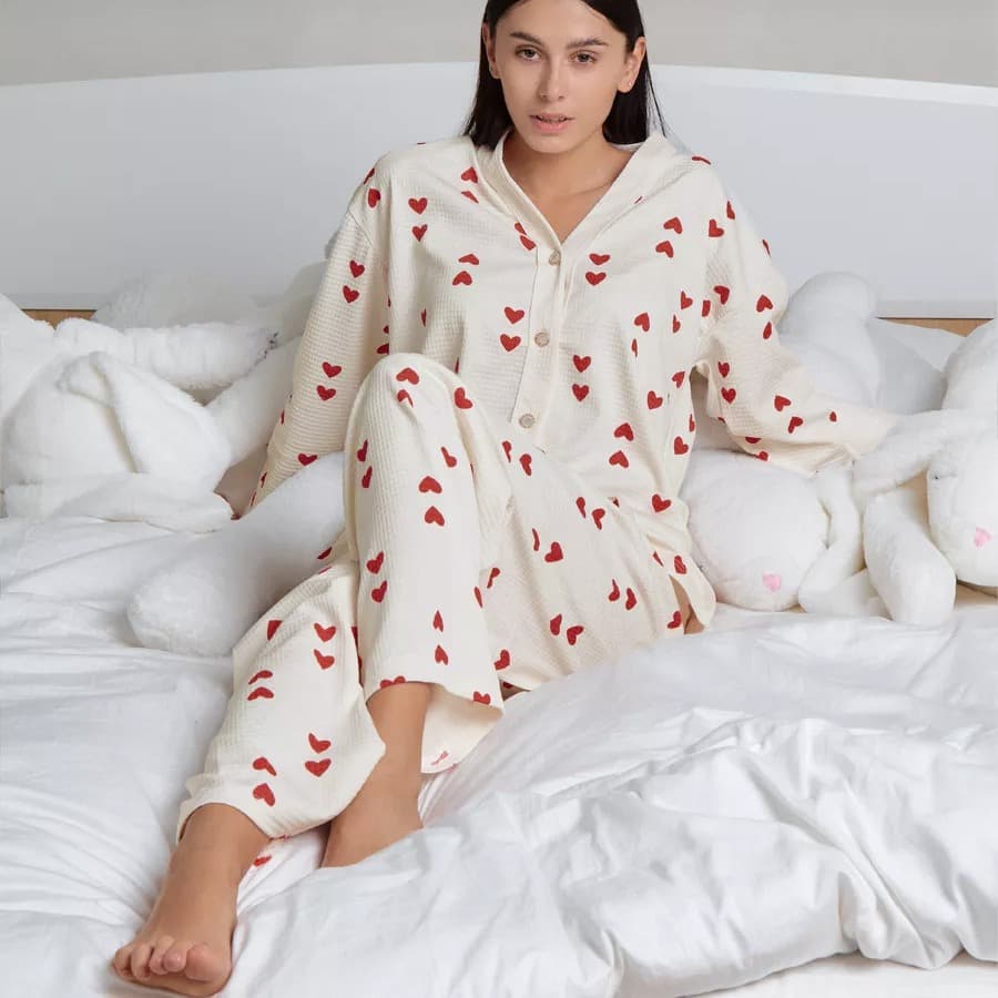 Cross-border autumn and winter pajamas for women, waffle imitation cotton long-sleeved trousers, love print, comfortable cardigan, home wear, Europe and the United States