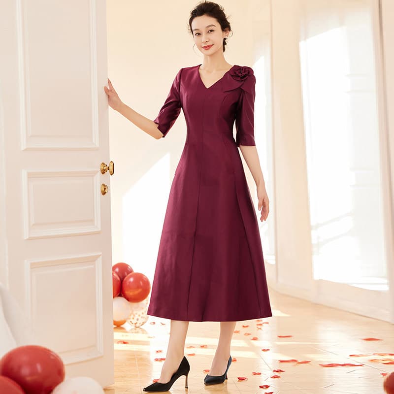Youthful Elegant Dress for Mother of Groom/Bride Wedding Banquet Fitted Graceful Mother's Wedding Attire