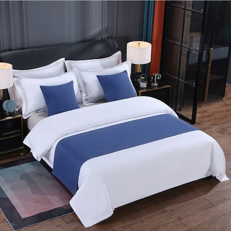 2024 New Hotel Bedding Set with Cotton Linen Solid Color Bed Runner and Pillows