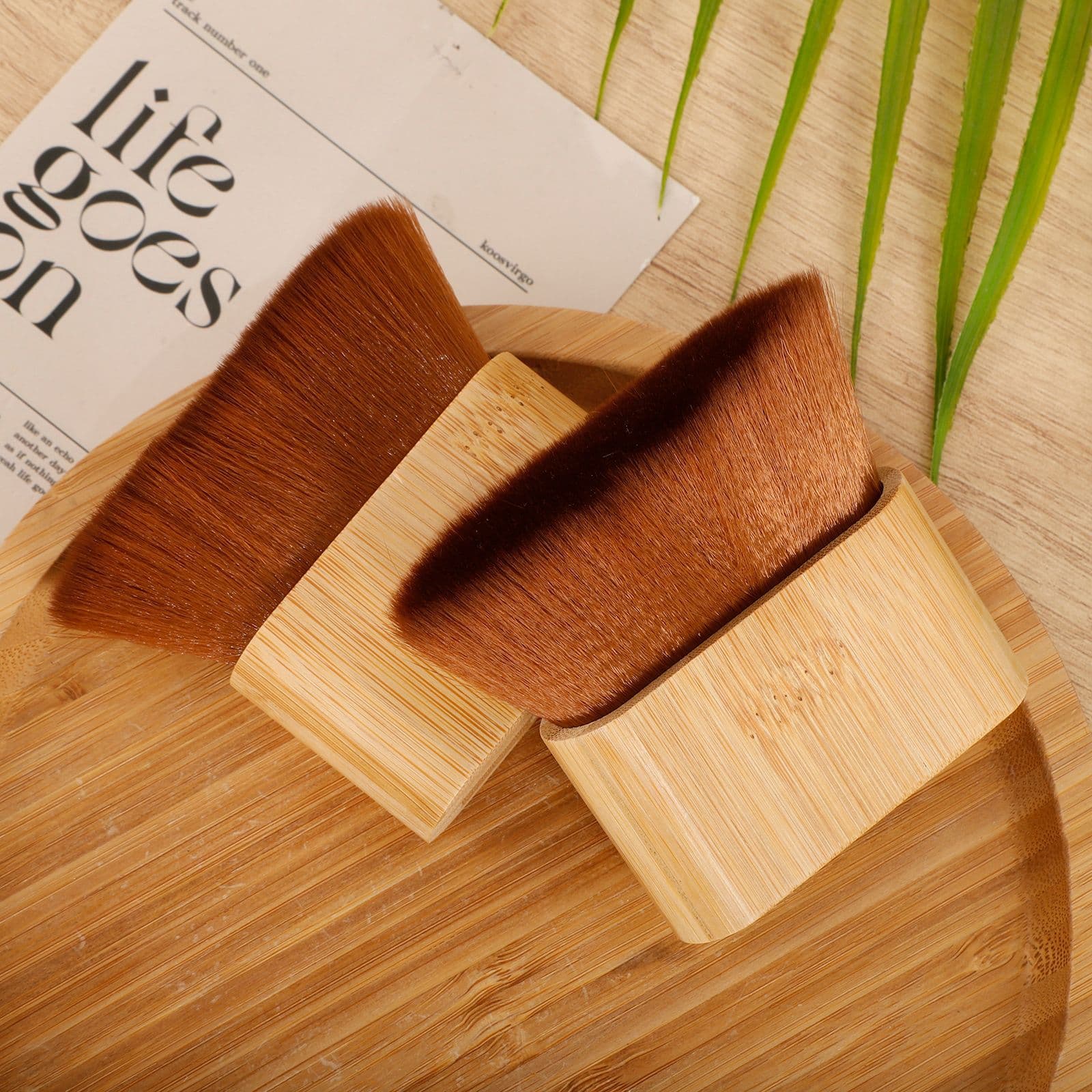 Flat Bamboo Makeup Brush Body Brush Powder Brush Hair Care Tools For Beauty And Health Chinese Landscape Design