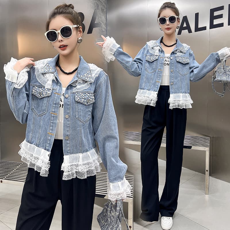Denim Jacket for Women, Fashionable Lace Trim Stitching Niche Short Washed Studded Jacket Top, Small Fragrance Style