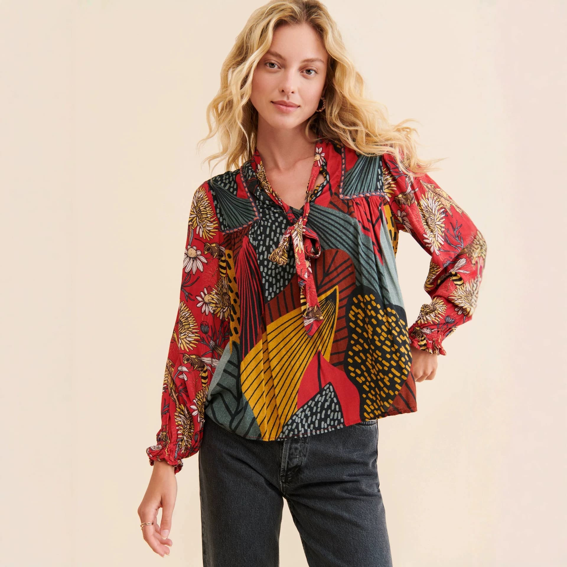 European and American cross-border retro contrasting color stitching streamer print shirt women's V-neck tie puff sleeves loose fake style top