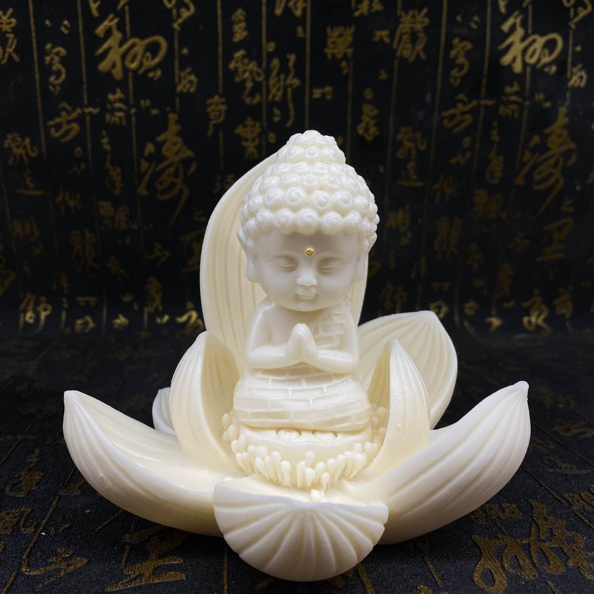 Ivory Nut Premium Baby Buddha Car Ornament Safe Travel Buddha Statue Car Interior Hanging Pendant Dashboard Decoration