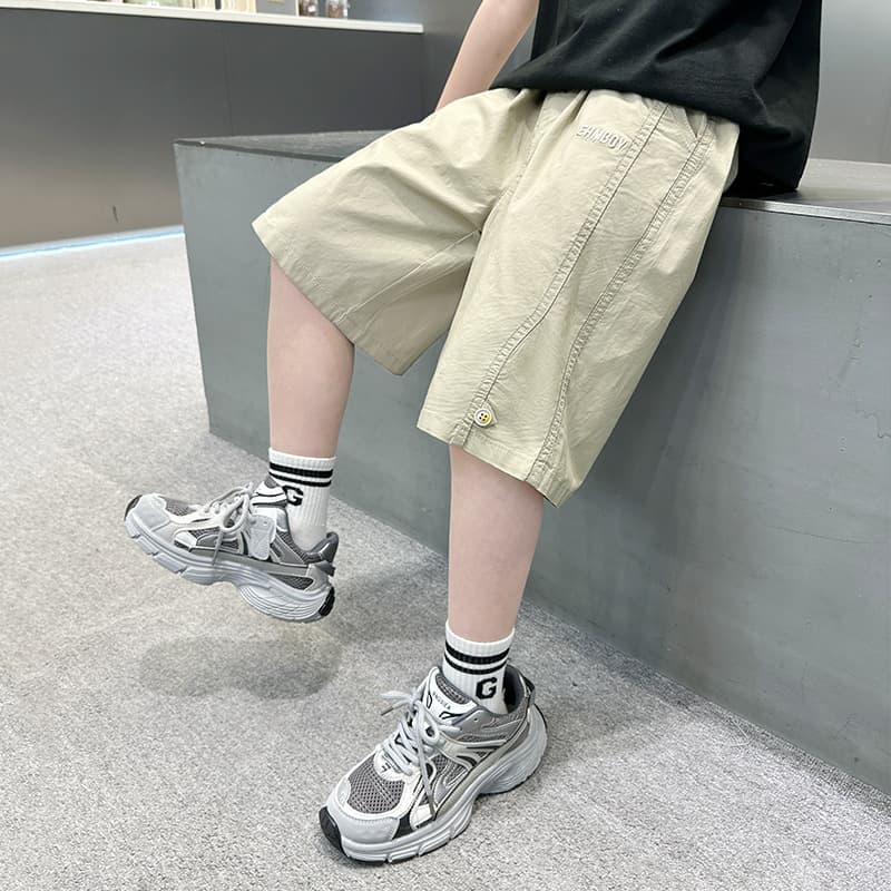 Cross-border Boys Summer Thin 2026 New Style Cool Breathable Loose Sports Casual Shorts for Middle and Big Kids Wholesale
