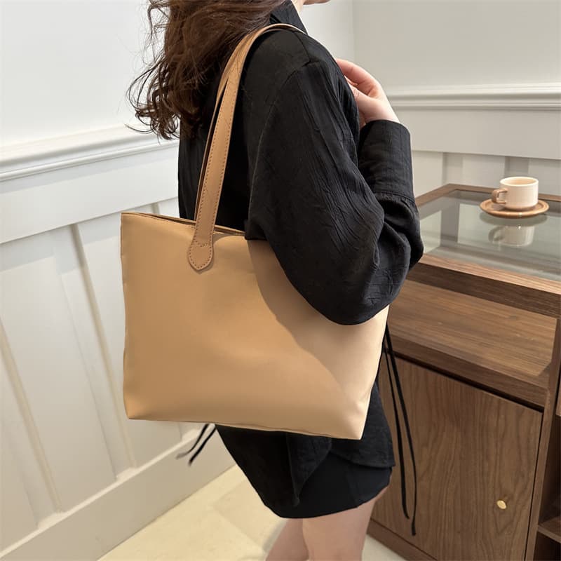 Korean-style Large Capacity Bag 2025 Autumn New Fashionable Tote Bag Casual Retro Women's Shoulder Bag