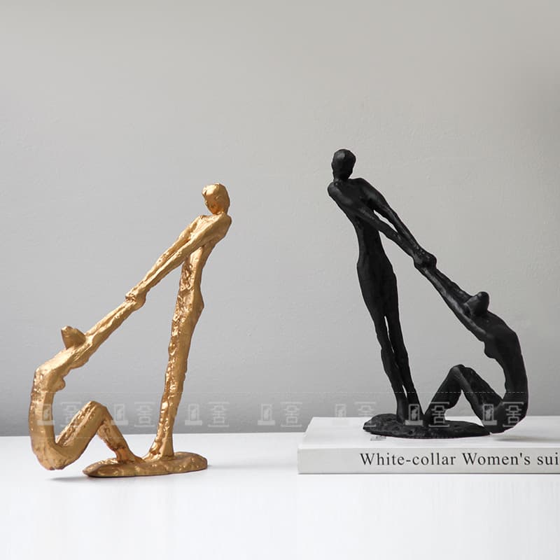 Modern Minimalist Creative Metal Abstract Figure Ornament for Showroom Living Room Tea Room Study Soft Decoration Craft