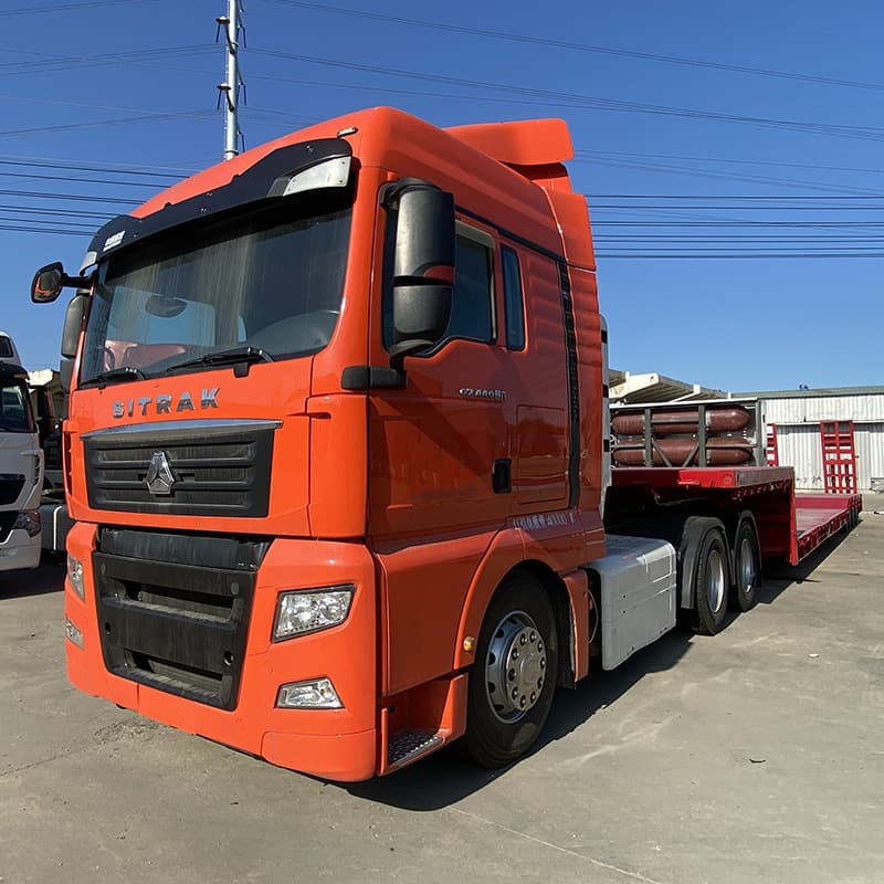 Used Sinotruk tractor truck for sale, 10-wheel tractor-truck, 375 horsepower cargo transport cab.