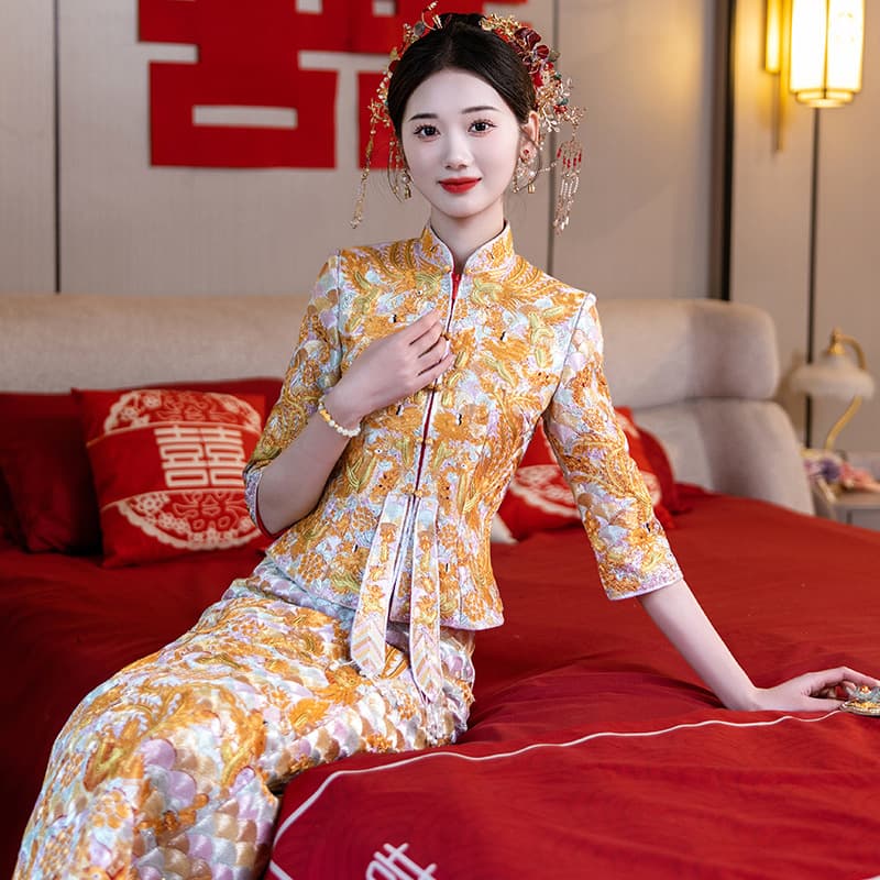 Xiuhe Chinese Wedding Dress 2025 New Style Wedding Gown, Slim Fit, Dragon and Phoenix Gown, Gold