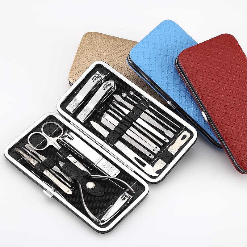 19-piece nail clipper set, nail trimmer and pedicure set, checkered nail clipper set, wholesale from the manufacturer.