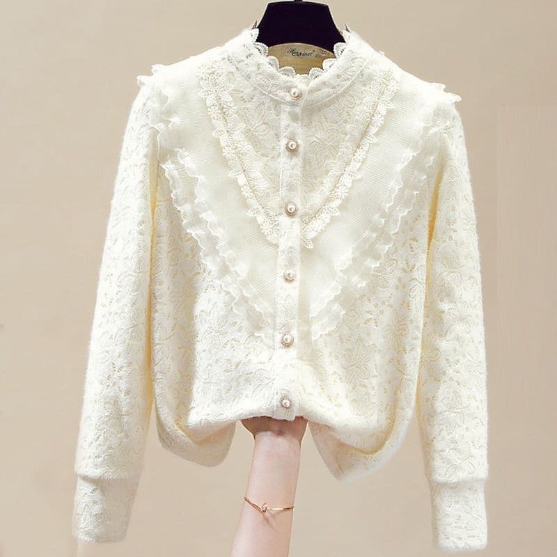 2026 Autumn/Winter New Women's Shirt, Chanel-Style Layering Top, Fashionable Lace Trim, Versatile Youthful Blouse